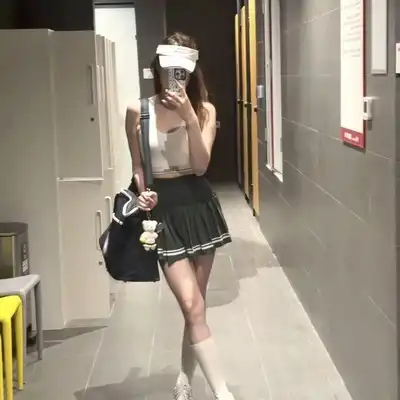梁宇
