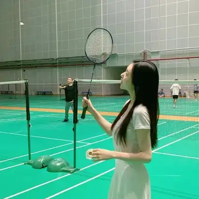 宋英